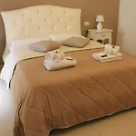Casa Mamma Elvira Bed & Breakfast 4*