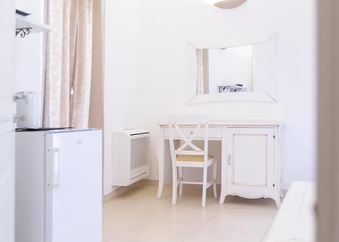 Casa Mamma Elvira Oda ve Kahvaltı 4*