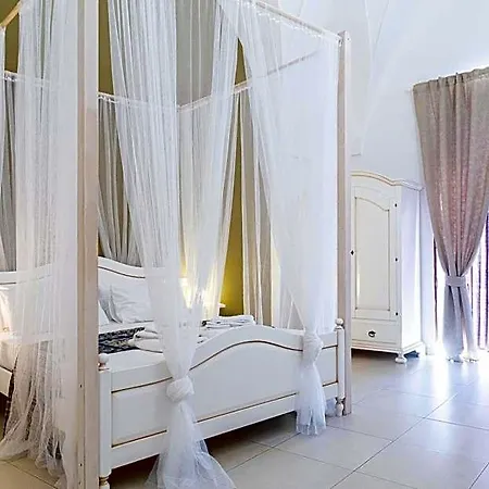 Bed & Breakfast Casa Mamma Elvira 4*